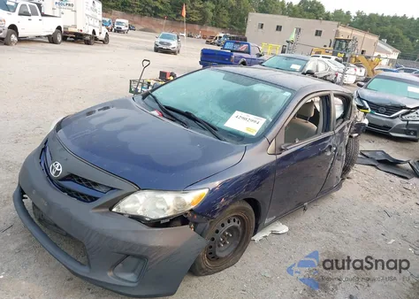 2012 Toyota Corolla Le z USA, uszkodzony, nr VIN 2T1BU4EE7CC808882